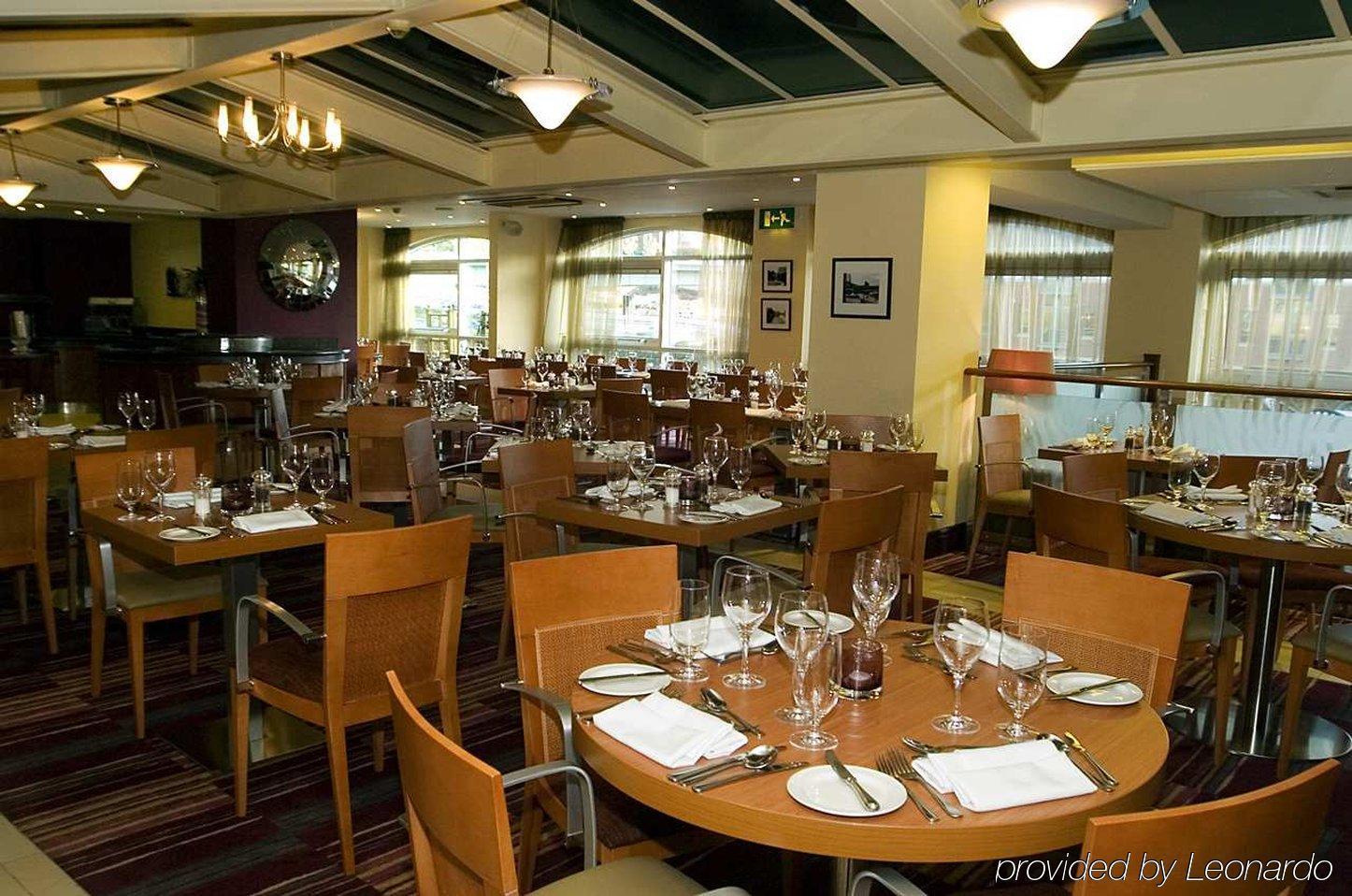 Best Western Plus The Quays Hotel Sheffield Restaurant photo